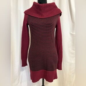 Candies black & burgandy checkered cowl neck sweater dress size medium